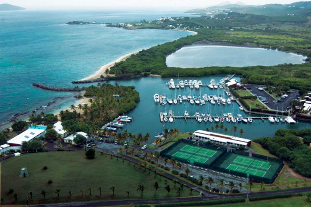 Tamarind Reef Resort Spa & Marina Christiansted Kültér fotó